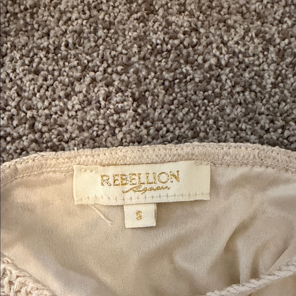 Rebellion Beige Crochet Dress - Picture 2 of 2